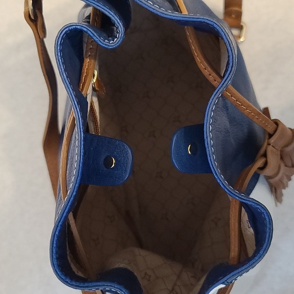 PIKOLINOS Blue and White Genuine Leather Shoulder Bucket Bag - Picture 9 of 16